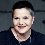 фкмд направление брендинг в индустрии моды. . фкмд направление брендинг в индустрии моды фото. фкмд направление брендинг в индустрии моды-. картинка фкмд направление брендинг в индустрии моды. картинка . Образовательная программа профиля «Создание фэшн-бренда» выстроена вокруг идеи разработки концепции и построения фэшн-бренда и четко ориентирована на конкретный результат: в качестве дипломной работы каждый магистр будет защищать концепцию собственной марки.